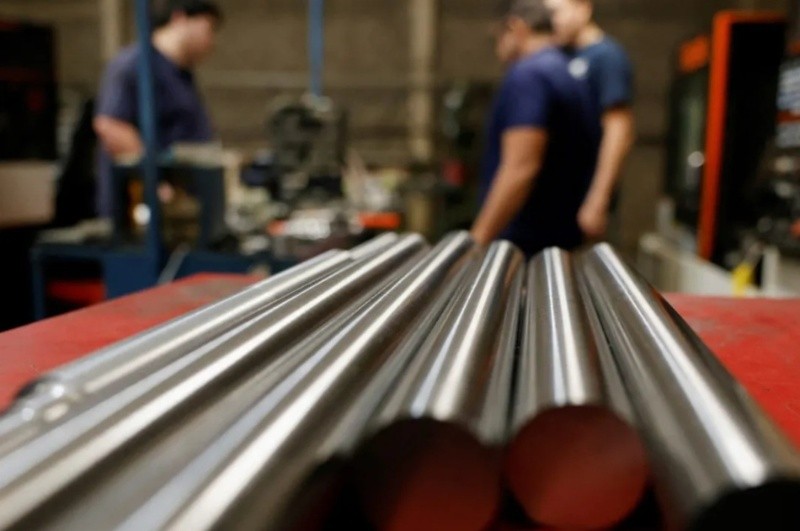 La medida fija en cero la alícuota de derechos de exportación para productos de aluminio, acero y sus derivados.