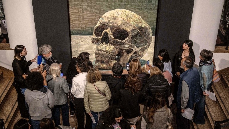 La obra “Calavera 3”, que se exhibe por primera vez en el país.