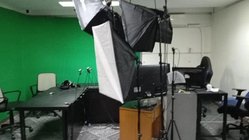 El sótano de Santiago 34, donde funciona el streaming de El Ciudadano.