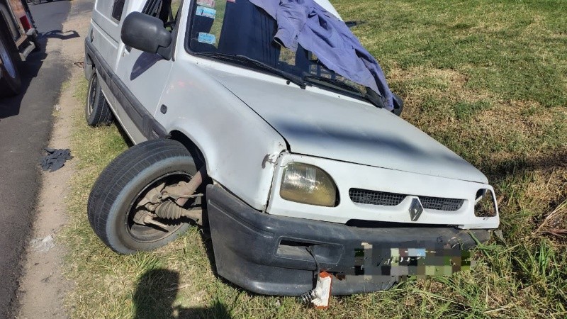 El dueño del utilitario no podía salir por sus propios medios (Rosario3).&nbsp;