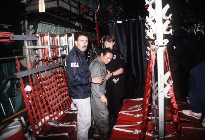 &nbsp;Manuel Noriega fue detenido el 3 de enero de 1990.