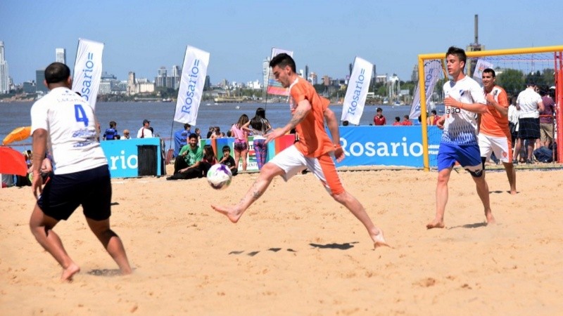 El balneario local convertido en Playa Olímpica será sede de un torneo de jerarquía internacional.