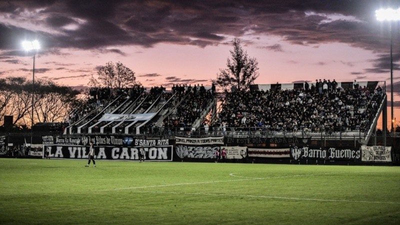 El estadio de Unión de Arroyo Seco donde Leones FC hará de local en la Primera C.