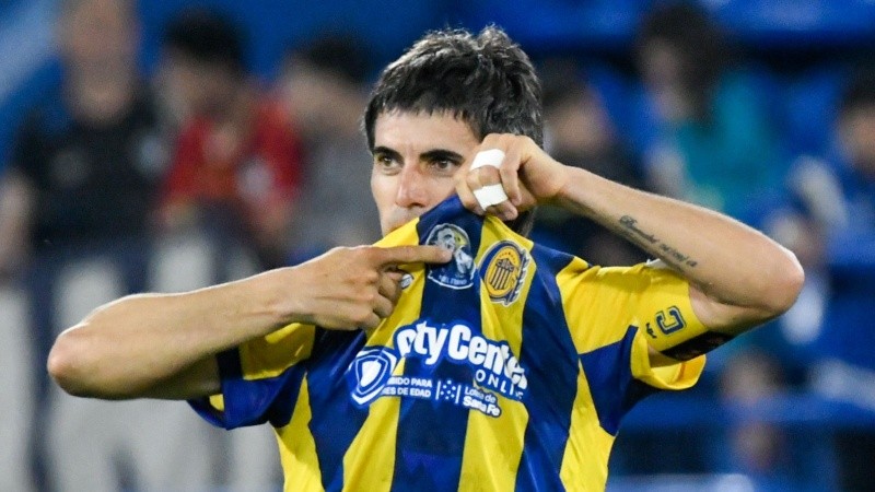 Malcorra marcó el tanto del triunfo y les mostró a todos la imagen de Miguel.