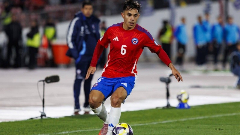 &nbsp;Vicente Pizarro con la camiseta de la selección chilena.