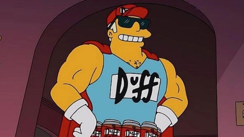 Duffman fue presentado por primera vez en el estreno de la temporada 9.