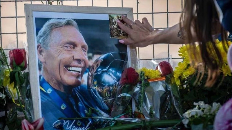 El DT recibirá un merecido homenaje en el inicio de la temporada.