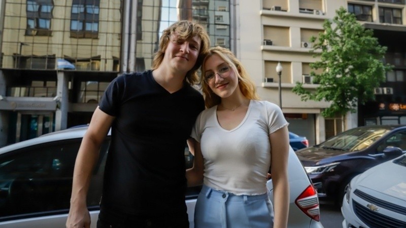 María Eugenia Rolón junto a su novio, Iñaki Gutiérrez.
