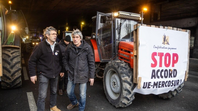 Protestas de agricultores franceses contra el acuerdo con el Mercsor (EFE).
