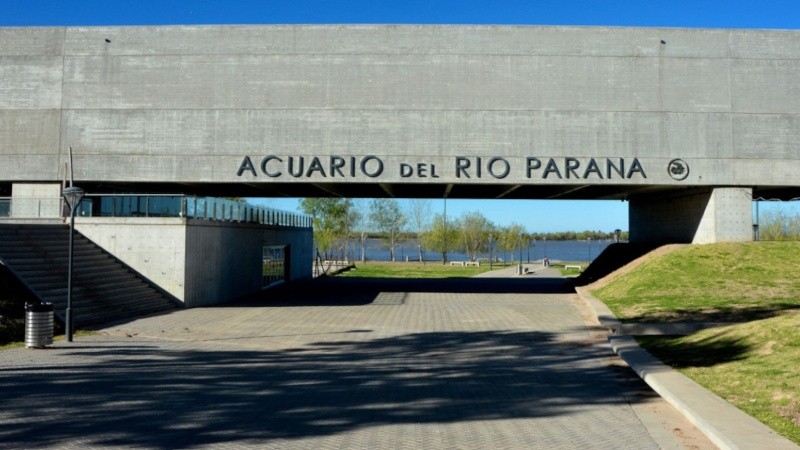 El ingreso al Acuario del Río Paraná.