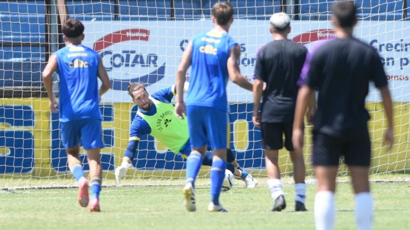 Ledesma atajó en el partido de los suplentes.&nbsp;