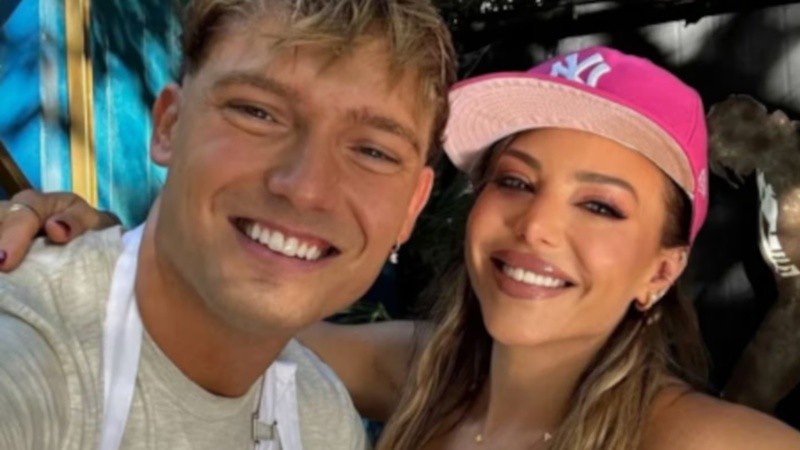 La modelo negó el romance