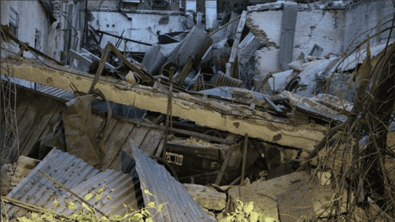 Parte de los daños que produjo la explosión dentro de uno de los galpones de Apolo. (Alan Monzón/Rosario3)