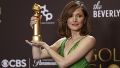 La actriz australiana posa con su Globo de Oro.