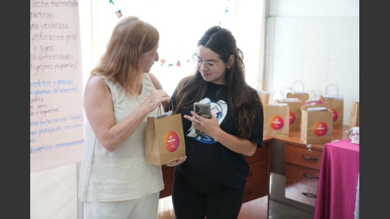 Comenzó la vacunación gratuita a personas gestantes.