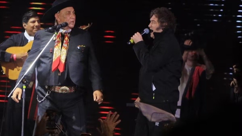 Con esta visita, Milei se convirtió en el tercer presidente en ejercicio en asistir al festival, siguiendo los pasos de Néstor Kirchner (2004) y Mauricio Macri (2017).