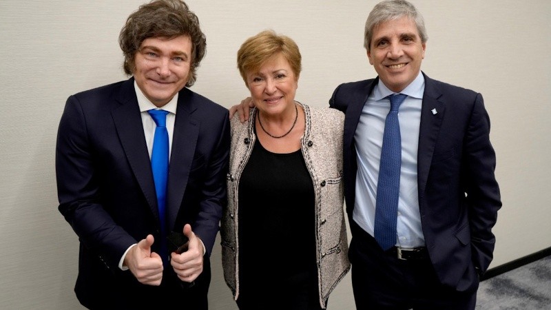 El FMI apuntó que la sostenibilidad del crecimiento argentino dependerá de la continuidad de las reformas impulsadas por el Gobierno.