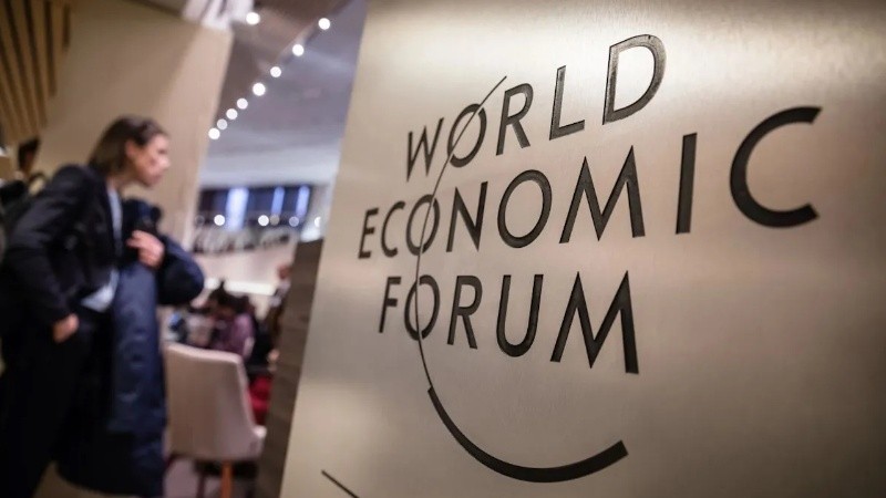 El Foro Económico Mundial enumeró los problemas de Argentina que más preocupan a empresarios.