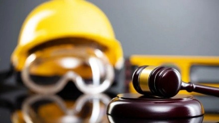 El Senado avanzó con la reforma laboral. La legislatura santafesina podría dar otro paso con cambios a las ART para frenar la industria del juicio.