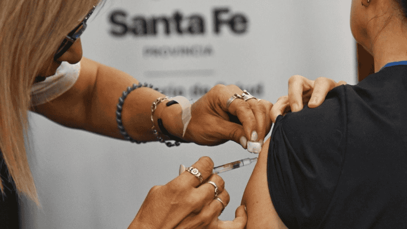 La Provincia dice que es prioridad que se vacunen los grupos de riesgo.