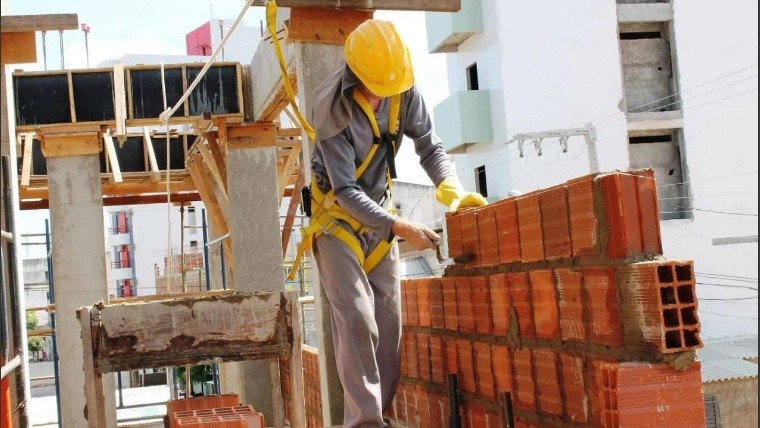 Uno de los datos más relevantes para desarrolladores, constructores y particulares es el valor del metro cuadrado, que en diciembre alcanzó los $851.568,05 en el Gran Rosario.