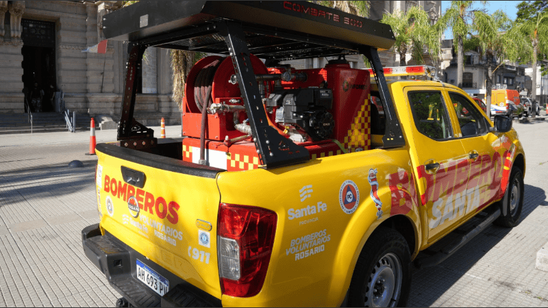 Bomberos Voluntarios recibieron nuevo equipamiento para el combate de incendios forestales. 