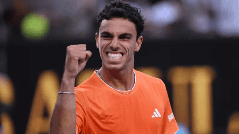 El argentino está entre los 16 mejores del torneo.