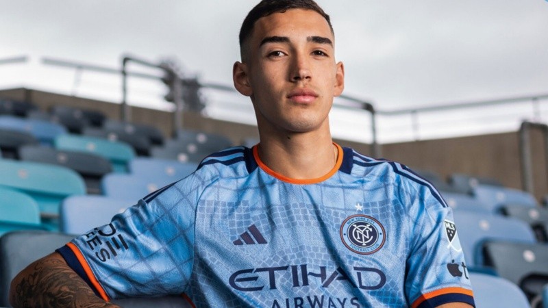 Julián Fernández tiene 21 años y viene de jugar en el New York City de la MLS.