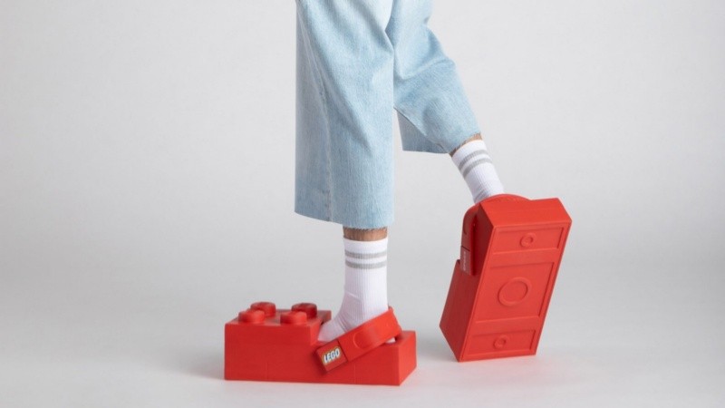 Un ejemplo de que la moda se permite cada vez más el humor, la exageración y la nostalgia.