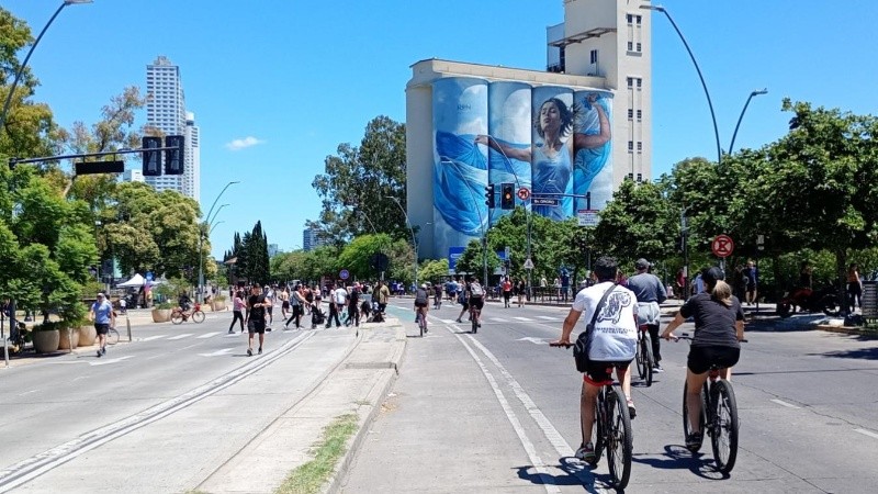Una postal de la Calle Recreativa de Rosario.