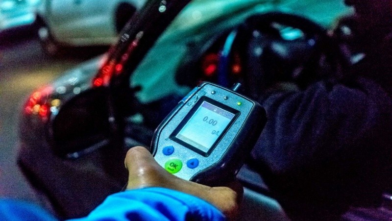 Cabe recordar que al momento de la creación del área de control, en 2014, la cantidad de test anuales no superaban los 10 mil y el porcentaje de positividad rondaba el 15%.&nbsp;