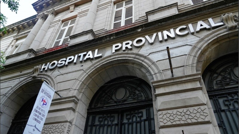 El joven fue llevado al hospital Provincial donde se constató su deceso.