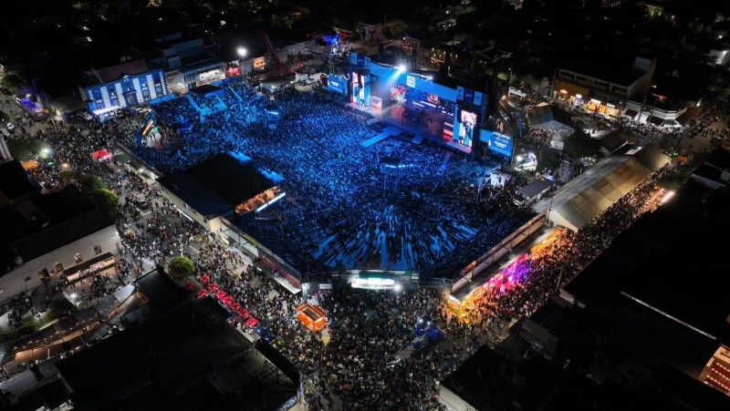 Última noche de Cosquín 2026. Última noche de Cosquín 2026.