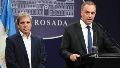 El jefe de Gabinete, Manuel Adorni, junto al ministro de Economía, Luis Caputo.