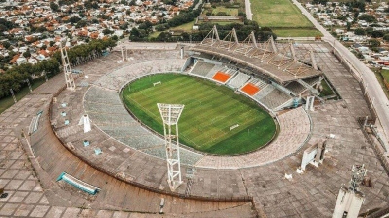 El estadio José María Minella de Mar del Plata, donde jugará Central el próximo sábado anrte Aldosivi.