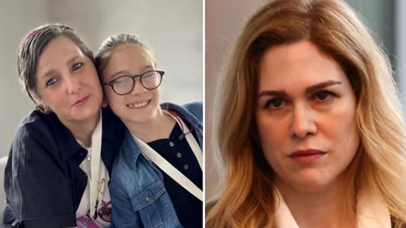 Ian Moche, su madre y Lilia Lemoine.