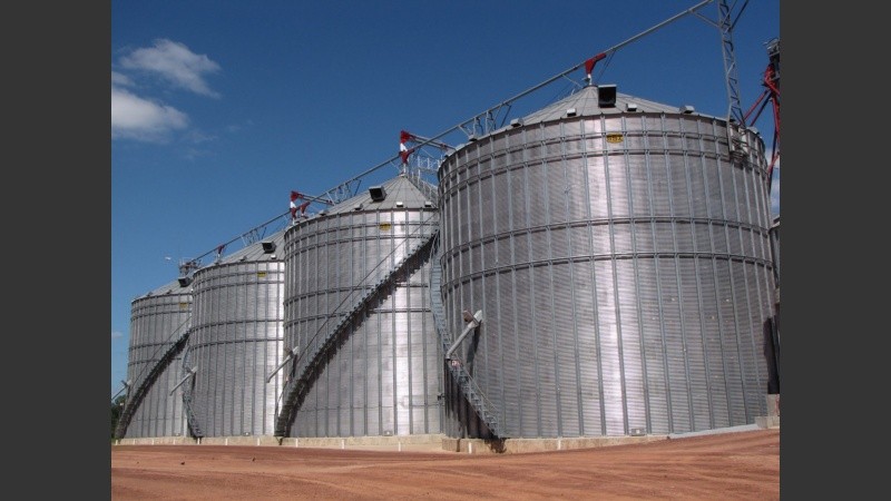 Acopios sostienen que no tienen la infraestructura para detectar soja OGM