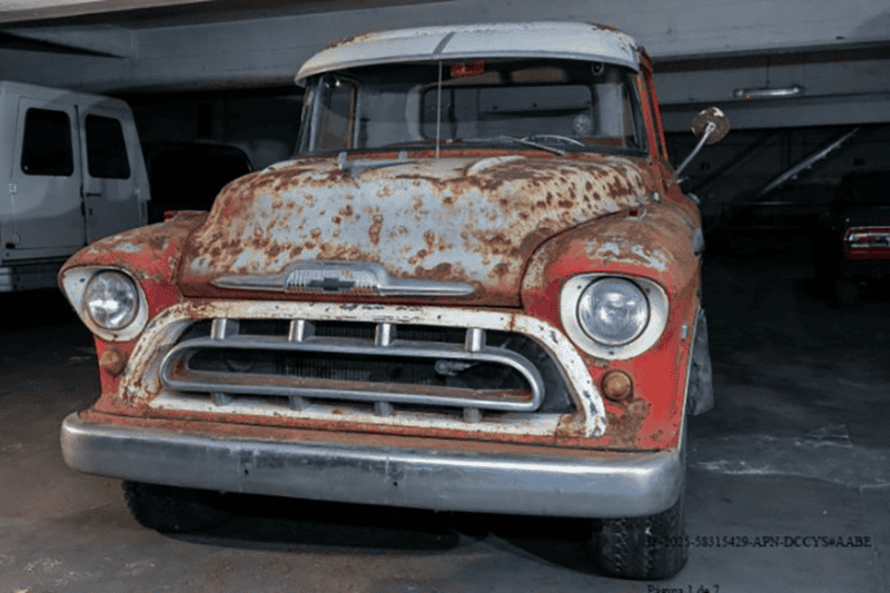 &nbsp;Reliquia. La vieja camioneta Chevrolet se vendió en nada menos que 16 mil dólares.