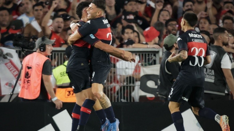 Ignacio Russo hizo dos goles en la victoria de Tigre ante River.