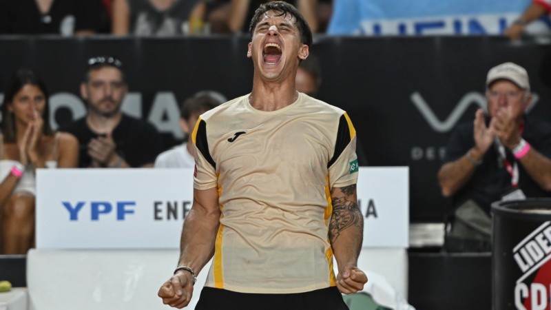 Ugo Carabelli se consagró bicampeón del Rosario Challenger 125.