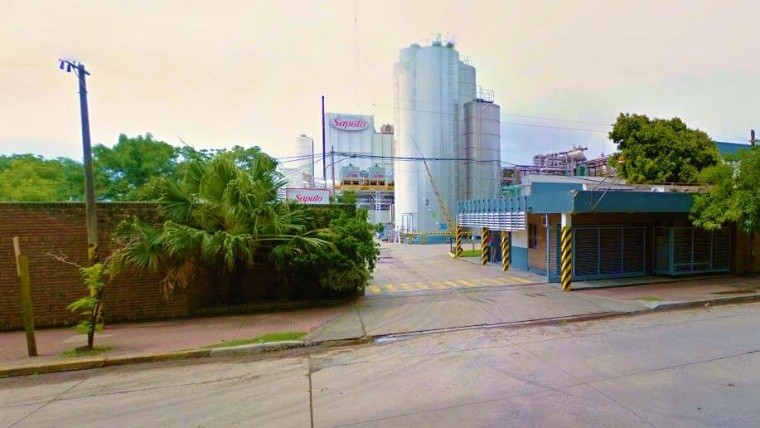 Saputo, con plantas en Rafaela y Tío Pujio, acordó la venta mayoritaria de sus acciones.