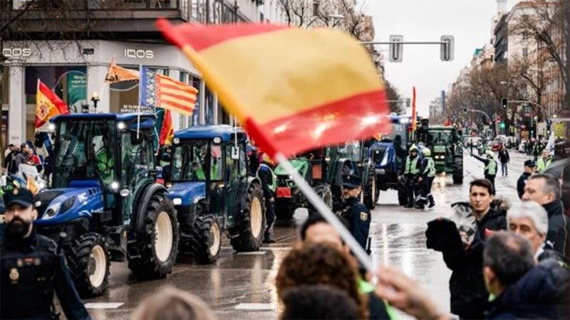 “Hoy sabemos que si compramos un filete, ese filete es sano. Con el acuerdo, podría estar hormonado”, advirtieron.