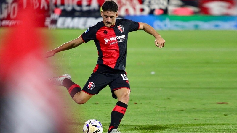 Cóccaro podría tener la compañía de Hoyos ante Riesta (Fotobaires).