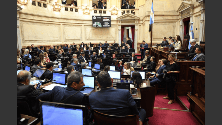 Se debate la reforma laboral en el Congreso