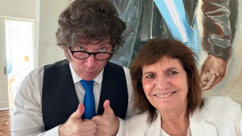 El presidente Javier Milei y la senadora patricia Bullrich.