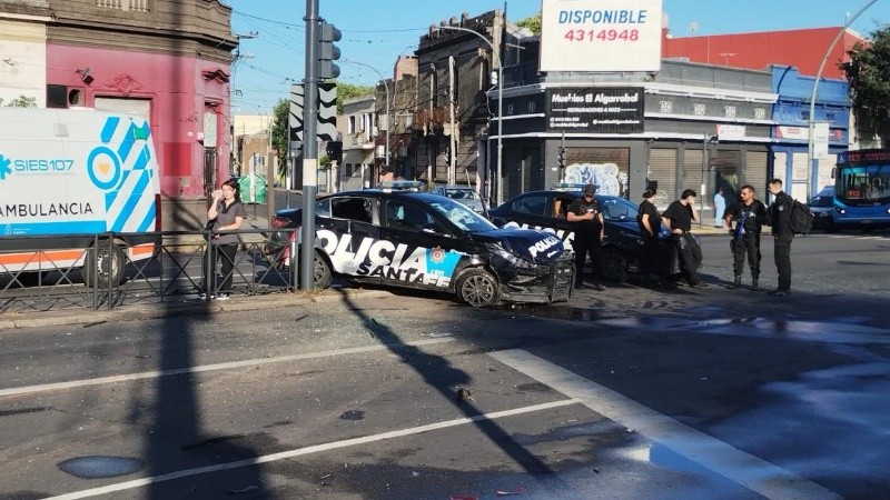 Así quedó el patrullero siniestrado.