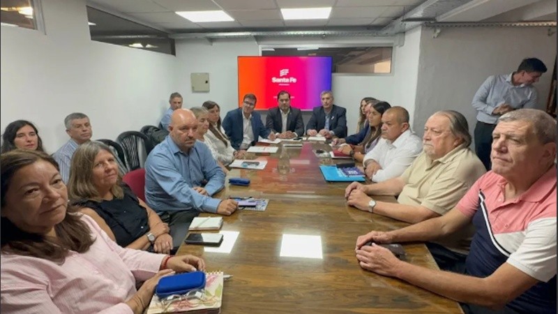 Los gremios docentes realizaron un balance exhaustivo sobre la propuesta recibida.