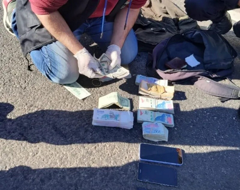 Parte del dinero de la cueva venadense.