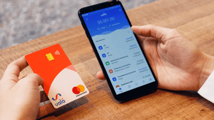 Pierpaolo Barbieri se quejó por la carga impositiva sobre los créditos en Argentina.