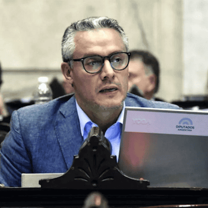 Nuñez fue uno de los diputados de Provincias Unidas que acompañó la reforma.